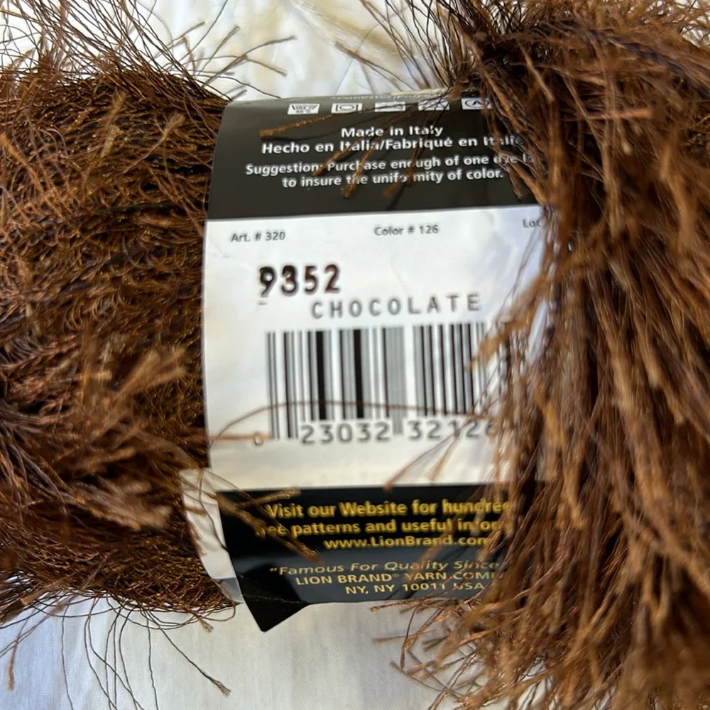 New Lion Brand Fun Fur Stripes, Fun Fur Prints and Fun Fur Eyelash Yarn-4 Skeins
